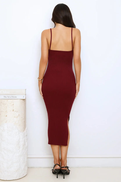 Simply Polished Ribbed Midi Dress Wine