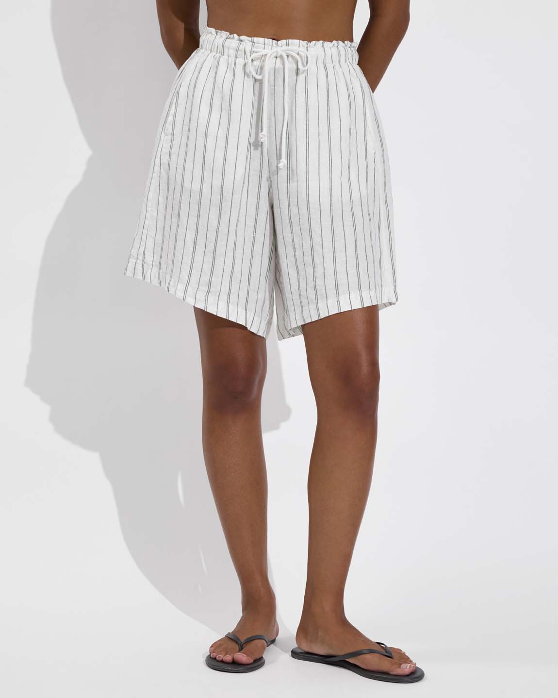 Getaway Short 9" - Sandbar Stripe: Coconut / Tropics
